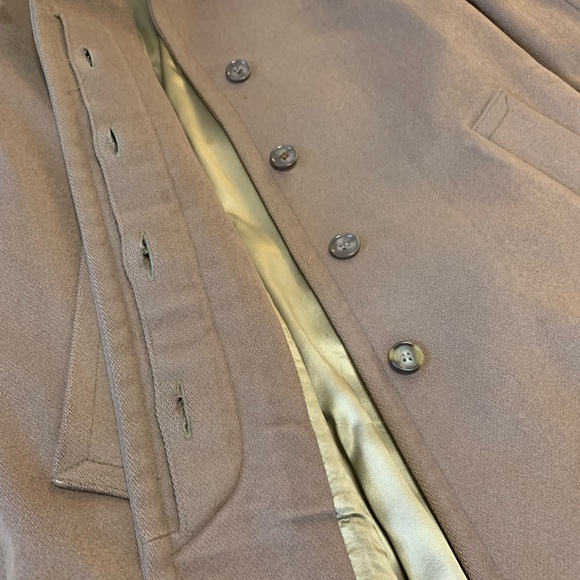 Vintage London Fog ‘Tempo Europa’ camel colored 100% wool coat - Picture 11 of 16